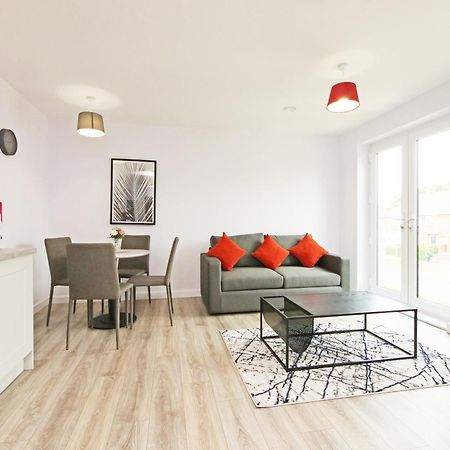Apartment 46 Luna With Free Parking 요크 외부 사진
